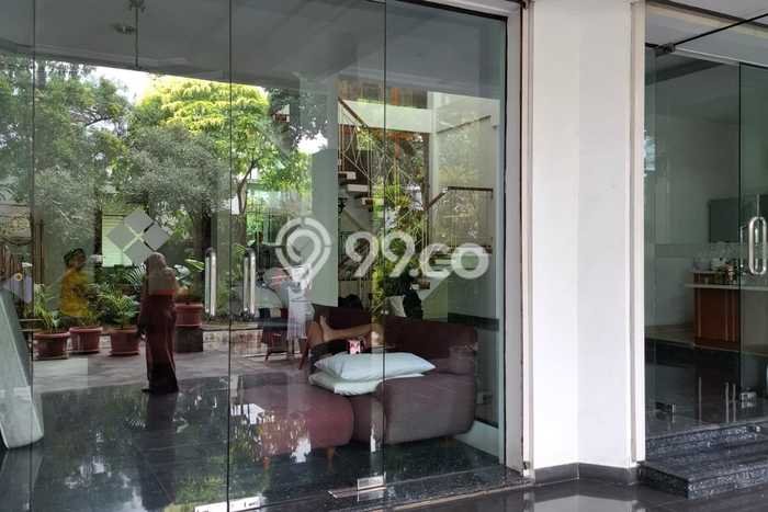 Jarang Ada! Rumah Sewa 5 Kamar Nyaman Siap Huni Hegarmanah Jarang Ada! Rumah Sewa 5 Kamar Nyaman Siap Huni Hegarmanah