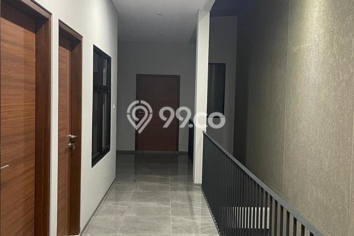 Siap Huni Rumah Mewah 4 Kamar di Lengkong Dekat ke Mana Saja Siap Huni Rumah Mewah 4 Kamar di Lengkong Dekat ke Mana Saja