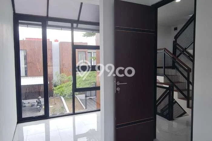 Jual Rumah Strategis Bagus Punya 3 KT di Antapani Bandung SHM Jual Rumah Strategis Bagus Punya 3 KT di Antapani Bandung SHM