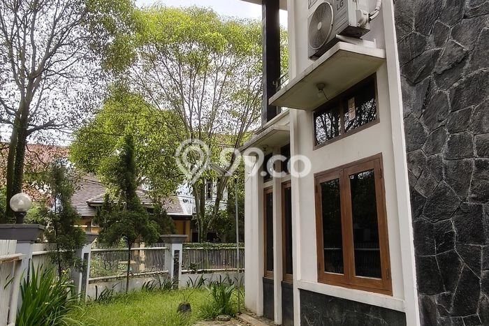 Hunian Eksklusif Dijual LT 227m2 di Batununggal, Bandung Hunian Eksklusif Dijual LT 227m2 di Batununggal, Bandung