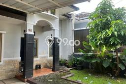 Jual Rumah Favorit Siap Huni LB 200m2 di Arcamanik, Bandung Jual Rumah Favorit Siap Huni LB 200m2 di Arcamanik, Bandung