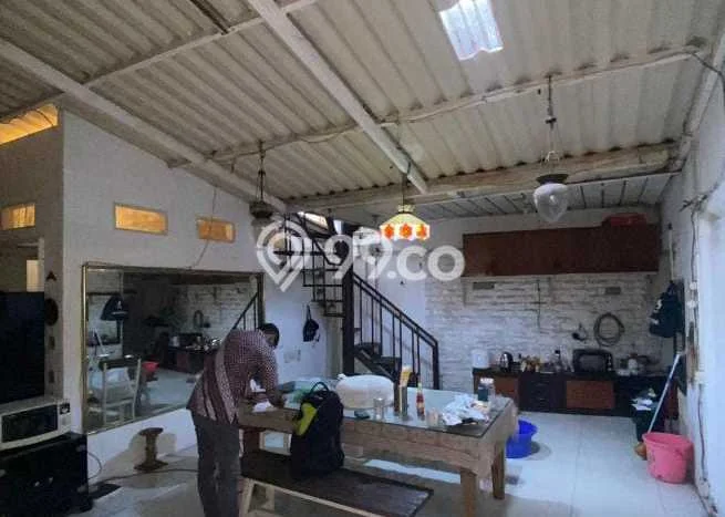 Dijual Kost 10 Kamar di Bandung untuk Investasi Anda Dijual Kost 10 Kamar di Bandung untuk Investasi Anda