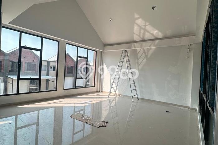 Unit Komersial Disewakan di Jakarta Utara Area Strategis Harga Kompetitif Unit Komersial Disewakan di Jakarta Utara Area Strategis Harga Kompetitif