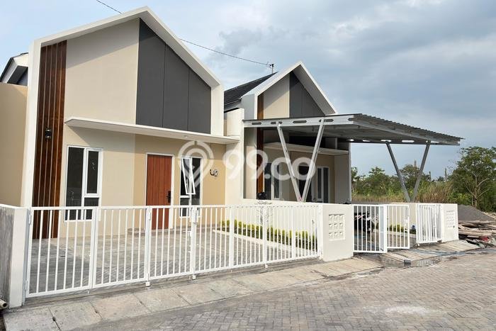 Dijual Cepat Rumah Favorit Siap Huni LB 52m2 di Pedurungan, Semarang Dijual Cepat Rumah Favorit Siap Huni LB 52m2 di Pedurungan, Semarang