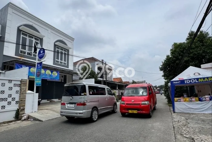 Ruko untuk Disewa di Pusat Depok Luas Bangunan 112m2 Ruko untuk Disewa di Pusat Depok Luas Bangunan 112m2