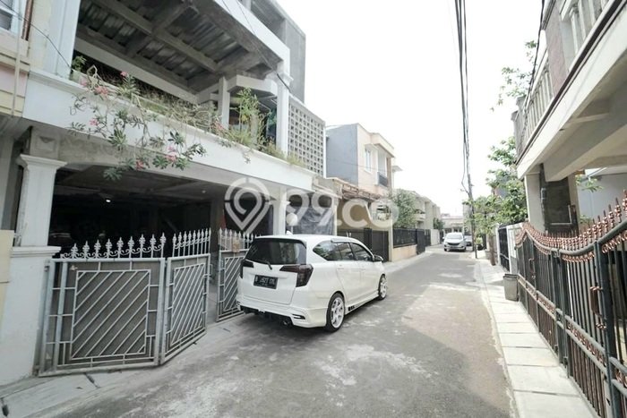 Dijual Kost di Kelapa Gading, Jakarta Utara, 13 KT, 12 KM, Luas 285m2 Dijual Kost di Kelapa Gading, Jakarta Utara, 13 KT, 12 KM, Luas 285m2