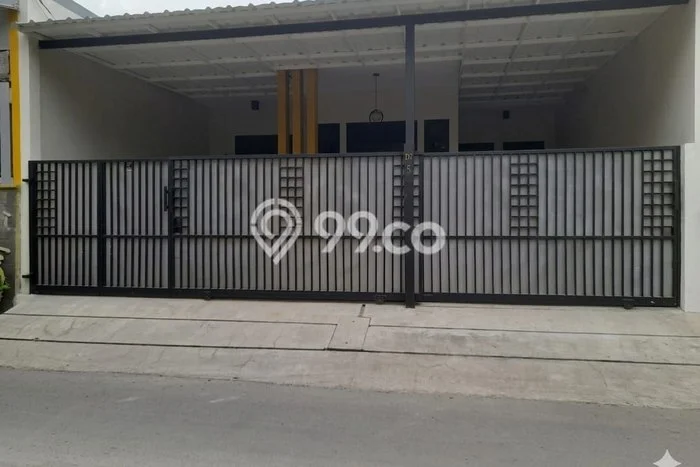Dijual Rumah Strategis Bagus Punya 5 KT di Cakung Jakarta Timur SHM Dijual Rumah Strategis Bagus Punya 5 KT di Cakung Jakarta Timur SHM