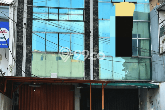 Disewakan Ruko komersial di Tebet luas bangunan 50m2 Disewakan Ruko komersial di Tebet luas bangunan 50m2