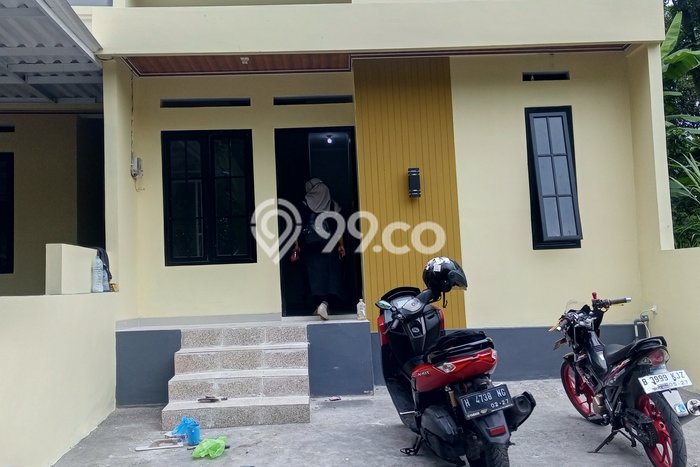 Jual Rumah Murah Meriah Banyumanik Punya 3 Kamar & LT 87m2 Jual Rumah Murah Meriah Banyumanik Punya 3 Kamar & LT 87m2