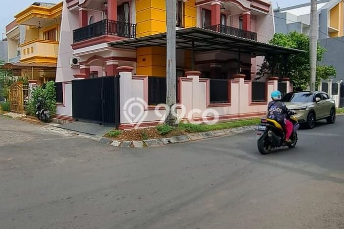 Rumah Elit Modern Siap Huni di Cengkareng Barat Jakarta Barat Rumah Elit Modern Siap Huni di Cengkareng Barat Jakarta Barat