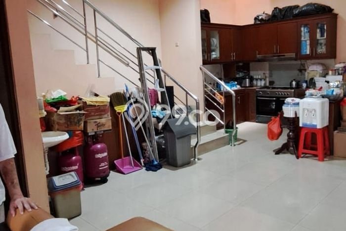 Rumah Elit Modern Siap Huni di Cengkareng Barat Jakarta Barat Rumah Elit Modern Siap Huni di Cengkareng Barat Jakarta Barat