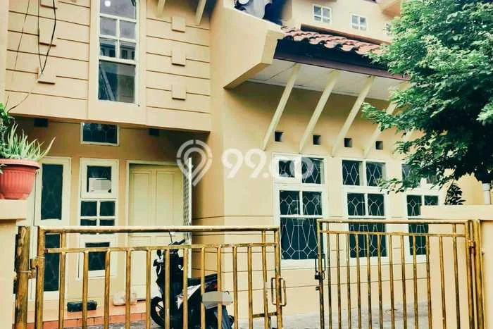 Disewakan! Rumah 2 Kamar Tidur &
2 Kamar Mandi di Kalideres, Jakarta Barat Disewakan! Rumah 2 Kamar Tidur &
2 Kamar Mandi di Kalideres, Jakarta Barat
