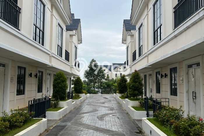 Jual Rumah Favorit Siap Huni LB 166m2 di Cikupa, Tangerang Jual Rumah Favorit Siap Huni LB 166m2 di Cikupa, Tangerang