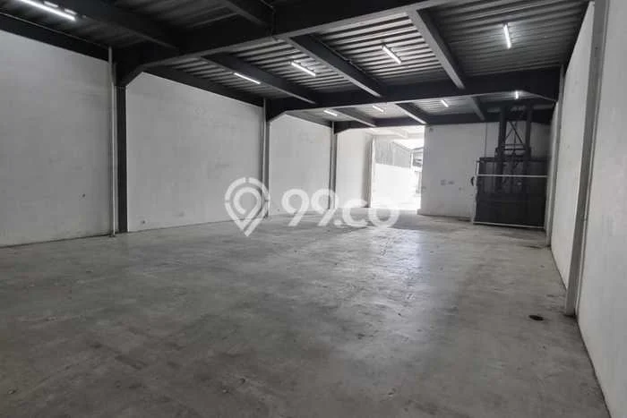 Gudang Disewakan Lokasi Penjaringan Jakarta Utara Harga Spesial! Gudang Disewakan Lokasi Penjaringan Jakarta Utara Harga Spesial!