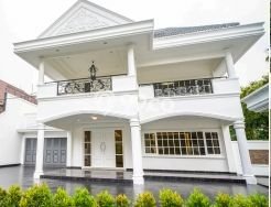 Hunian Super Mewah dengan Akses Paling Strategis di Kemang, Jakarta Selatan Hunian Super Mewah dengan Akses Paling Strategis di Kemang, Jakarta Selatan