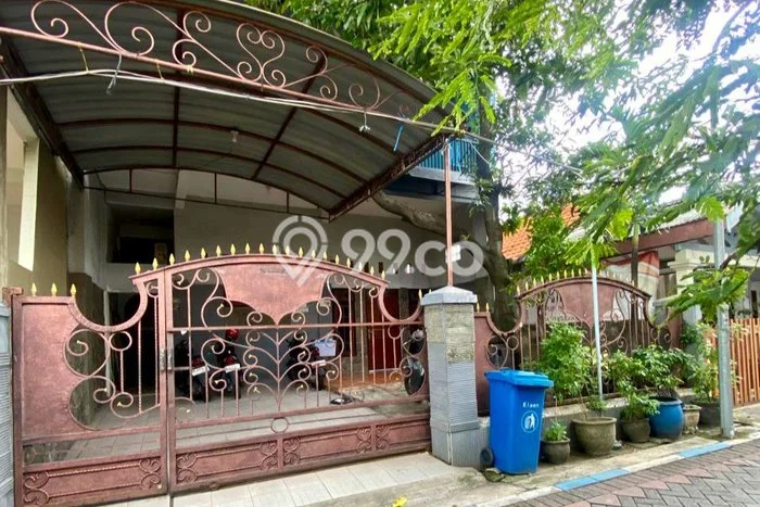 Unit Kost Dijual di Dharma Husada dengan 16 Kamar Area Ramai Unit Kost Dijual di Dharma Husada dengan 16 Kamar Area Ramai