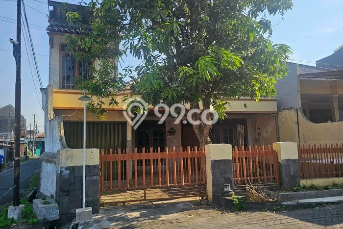 Jual Rumah Modern 5 KT di Citarum, Semarang Jual Rumah Modern 5 KT di Citarum, Semarang