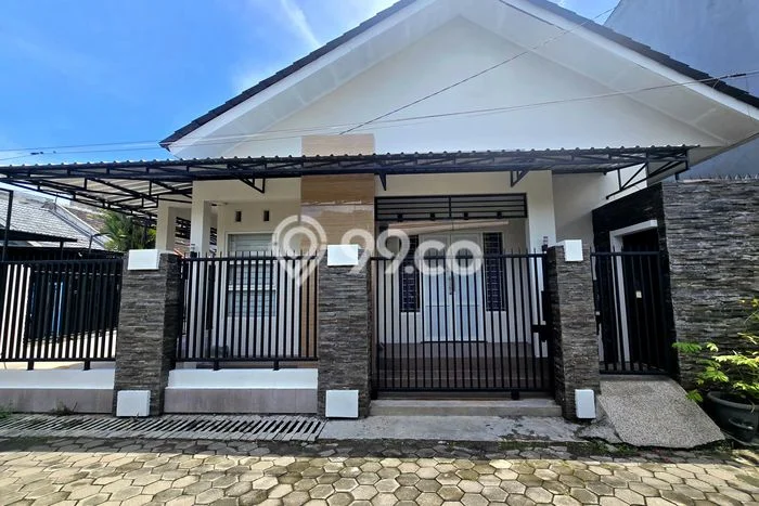 Rumah kawasan Pedurungan, 2 KT, Area Elite, LT 116m² Bangunan 100m² Rumah kawasan Pedurungan, 2 KT, Area Elite, LT 116m² Bangunan 100m²