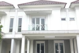 Disewakan! Rumah 4 Kamar Tidur &
3 Kamar Mandi di Gading Serpong, Tangerang Disewakan! Rumah 4 Kamar Tidur &
3 Kamar Mandi di Gading Serpong, Tangerang