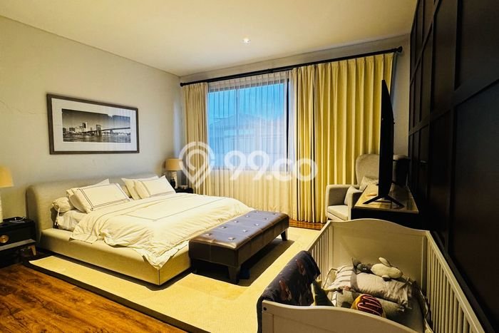 Ready to Use! Premium House LT 298m2 Desain Modern di BSD City Ready to Use! Premium House LT 298m2 Desain Modern di BSD City