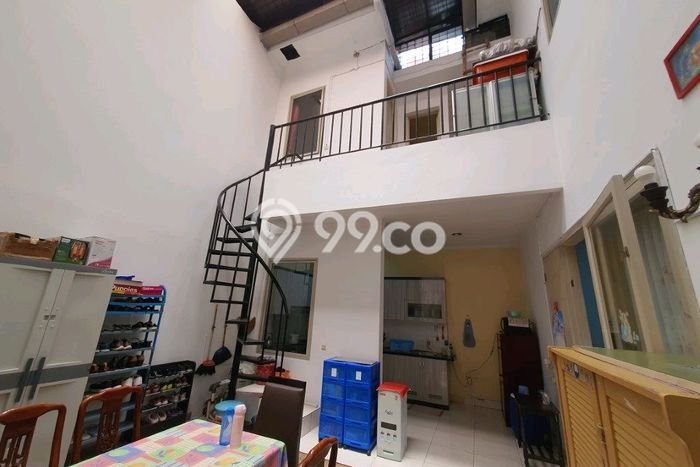 Rumah Mewah Akses Strategis di Jakarta Barat Rumah Mewah Akses Strategis di Jakarta Barat