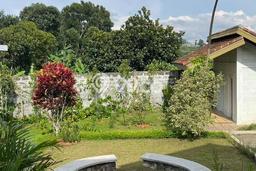 Vila Premium Kawasan , Ukuran 1258m2m², Area Asri untuk keluarga Vila Premium Kawasan , Ukuran 1258m2m², Area Asri untuk keluarga