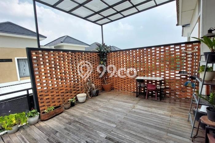 Rumah Mewah Dijual LT 145m2 di Ciputat, Tangerang Selatan Rumah Mewah Dijual LT 145m2 di Ciputat, Tangerang Selatan