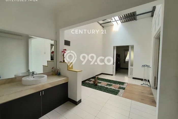 Disewakan! Rumah 4 Kamar Tidur &
4 Kamar Mandi di Kota Baru Parahyangan, Bandung Disewakan! Rumah 4 Kamar Tidur &
4 Kamar Mandi di Kota Baru Parahyangan, Bandung