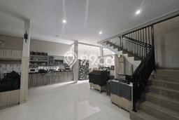 Dijual Rumah Luas Megah Dengan View Eksklusif di Taman Kopo Indah, Bandung Dijual Rumah Luas Megah Dengan View Eksklusif di Taman Kopo Indah, Bandung