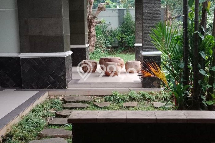 Dijual Rumah Mewah Exclusive di Ciracas, Jakarta Timur Dijual Rumah Mewah Exclusive di Ciracas, Jakarta Timur