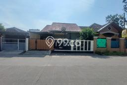 Dijual Rumah 3 Kamar Lokasi Ideal Bagus dan Strategis di Bekasi Timur Dijual Rumah 3 Kamar Lokasi Ideal Bagus dan Strategis di Bekasi Timur