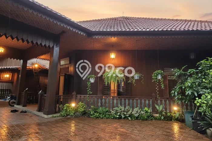 For Sale! Premium House LT 415m2 Desain Modern di Cawang For Sale! Premium House LT 415m2 Desain Modern di Cawang