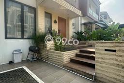 Rumah Luxury Siap Huni di Tangerang Selatan Fasilitas Lengkap Rumah Luxury Siap Huni di Tangerang Selatan Fasilitas Lengkap