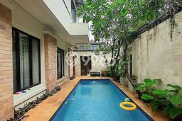 For Sale! Luxury House LT 340m2 Desain Modern di Bintaro For Sale! Luxury House LT 340m2 Desain Modern di Bintaro