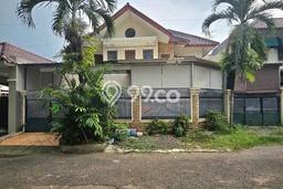 Rumah Mewah LB 300m2 Siap Huni Desain Elegan di Bintaro, Tangerang Selatan Rumah Mewah LB 300m2 Siap Huni Desain Elegan di Bintaro, Tangerang Selatan