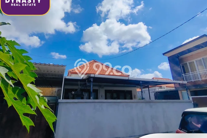 Rumah Minimalis 2 KT LT 70m2 di Ubung Rumah Minimalis 2 KT LT 70m2 di Ubung