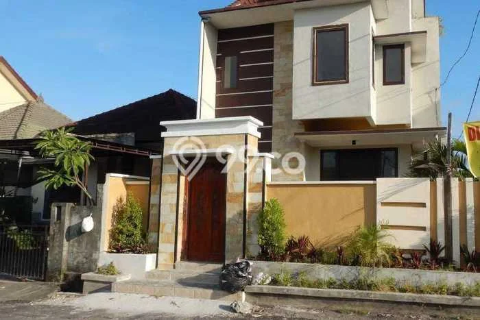 Rumah di Jimbaran, 2 KM, Lingkungan Asri, LT 120m² LB 70m² Rumah di Jimbaran, 2 KM, Lingkungan Asri, LT 120m² LB 70m²