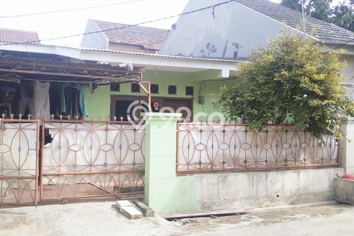 Jual Rumah Bagus Siap Huni LB 150m2 di Gunung Putri, Bogor Jual Rumah Bagus Siap Huni LB 150m2 di Gunung Putri, Bogor