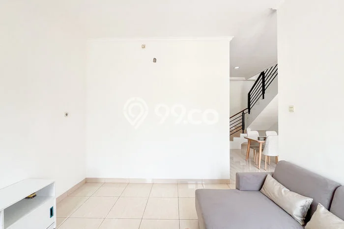 Rumah Modern Cantik 3 Kamar Siap Huni di Ciracas Rumah Modern Cantik 3 Kamar Siap Huni di Ciracas