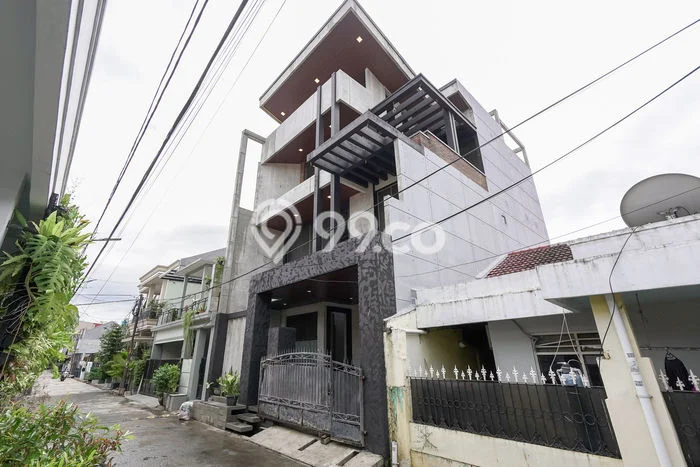 Jual Rumah Mewah Megah Dengan View Eksklusif di Jatibening, Bekasi Jual Rumah Mewah Megah Dengan View Eksklusif di Jatibening, Bekasi