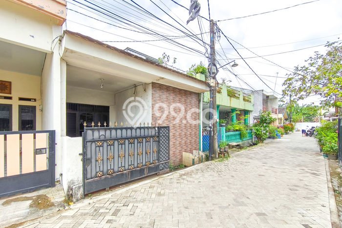 Rumah Modern Minimalis 3 KT Bisa Langsung Pindah di Cipondoh Rumah Modern Minimalis 3 KT Bisa Langsung Pindah di Cipondoh