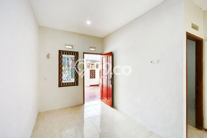 Rumah Modern Cantik 2 KT Bisa Langsung Pindah di Cibinong Rumah Modern Cantik 2 KT Bisa Langsung Pindah di Cibinong