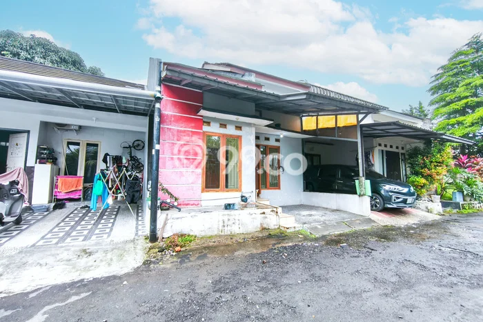 Hunian Terjangkau LT 67m2 di Tanah Sareal Lingkungan Asri Hunian Terjangkau LT 67m2 di Tanah Sareal Lingkungan Asri