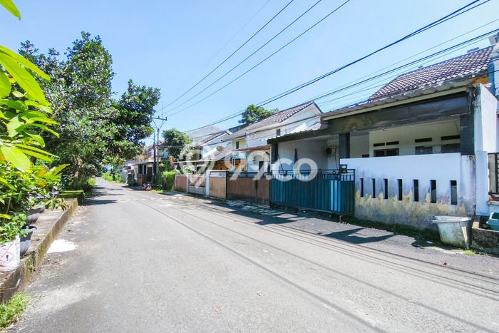 Hunian Cantik Modern Lb 105m2 di Bojong Gede, Bogor Hunian Cantik Modern Lb 105m2 di Bojong Gede, Bogor