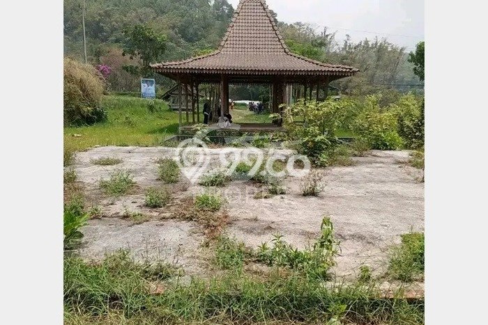 Lahan Strategis di Bumiaji Dijual dengan Luas 2000m2 Lahan Strategis di Bumiaji Dijual dengan Luas 2000m2