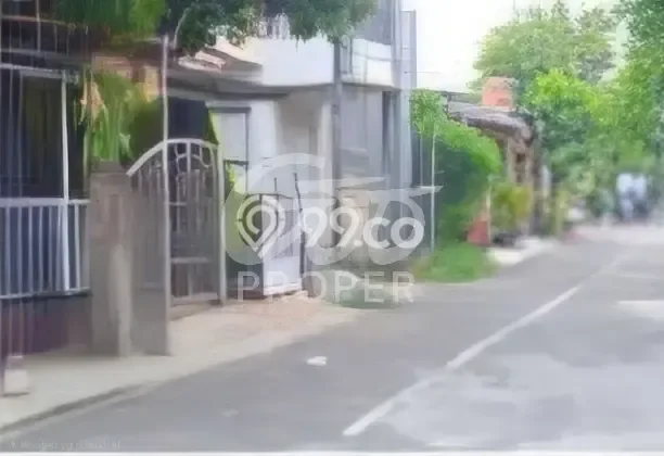 Jual Rumah Strategis Bagus Punya 4 KT di Tembalang Semarang - Jual Rumah Strategis Bagus Punya 4 KT di Tembalang Semarang -