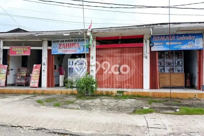 FOR SALE! Ruko di Padang Utara Padang, LT 450m2, LB 450m2 FOR SALE! Ruko di Padang Utara Padang, LT 450m2, LB 450m2