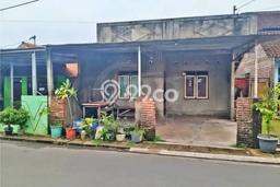 Dijual Cepat Rumah Favorit Siap Huni LB 190m2 di Ngaliyan, Semarang Dijual Cepat Rumah Favorit Siap Huni LB 190m2 di Ngaliyan, Semarang
