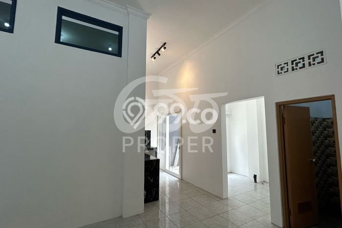 Rumah Modern Cantik 3 Kamar Siap Huni di Kedungkandang Rumah Modern Cantik 3 Kamar Siap Huni di Kedungkandang