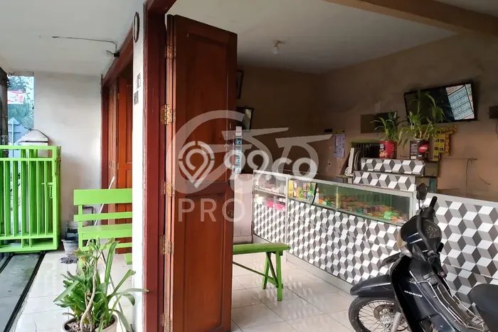 Unit Komersial Dijual di Panggungrejo Pasuruan 150m2 Unit Komersial Dijual di Panggungrejo Pasuruan 150m2